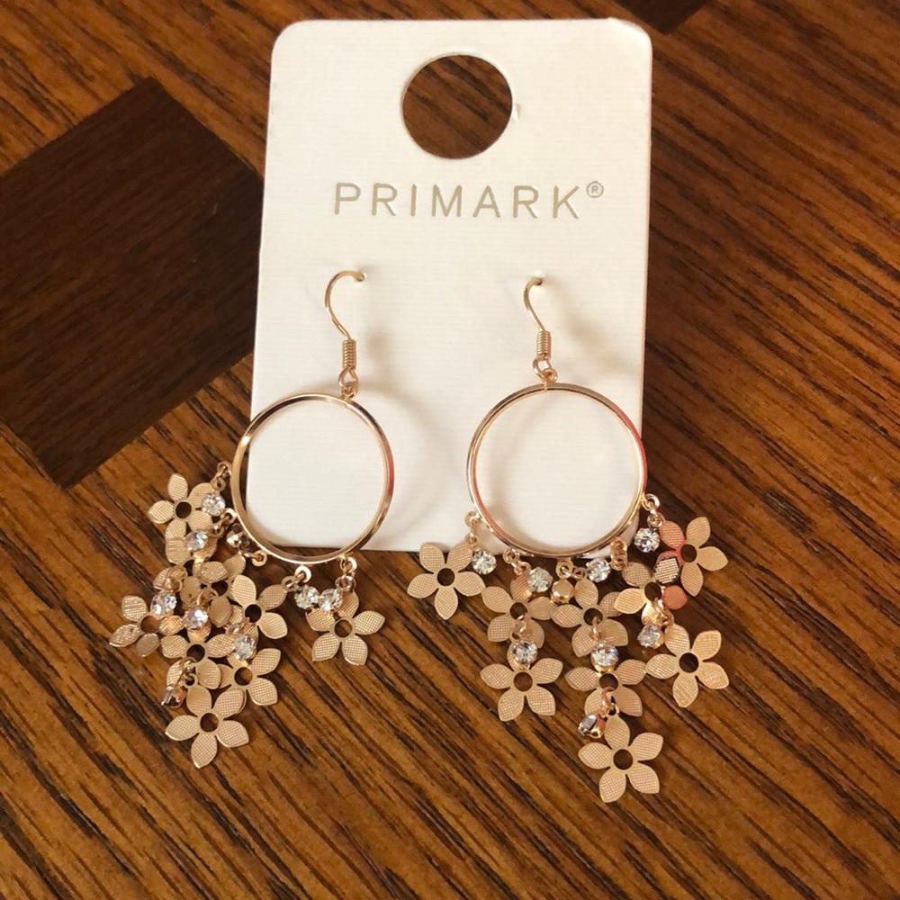 Dangle Earring